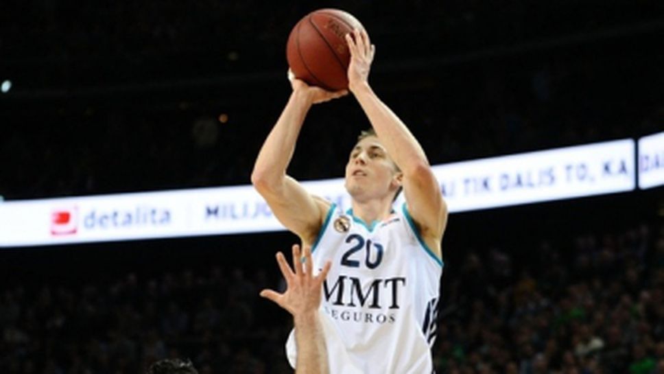 Реал преподписа с Джейси Керъл до 2017 година