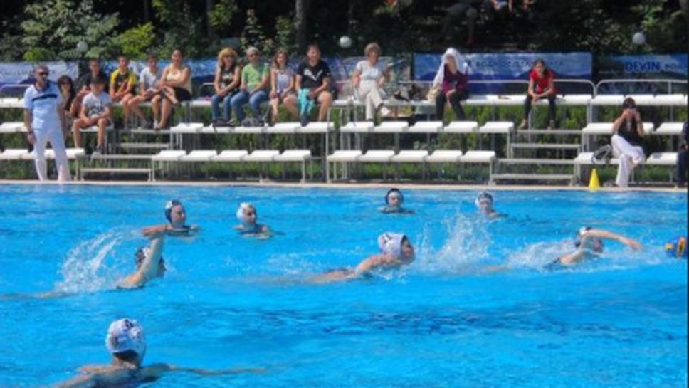 Бургас ще бъде домакин на международен турнир по водна топка