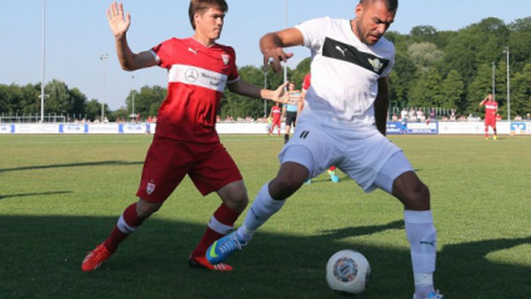 Щутгарт загря за Ботев с 2:0 над турци при 35 градуса