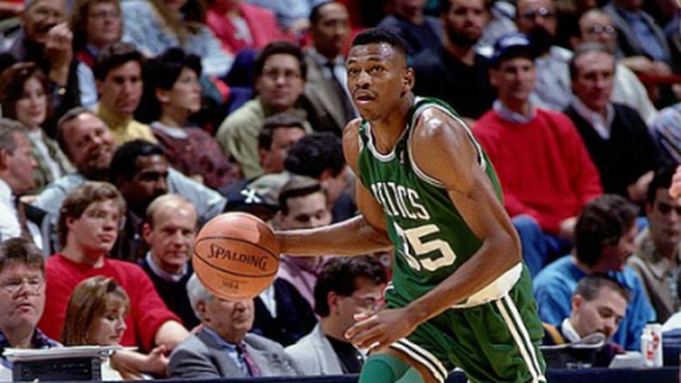 20 години по-късно Бостън си спомни за Реджи Люис