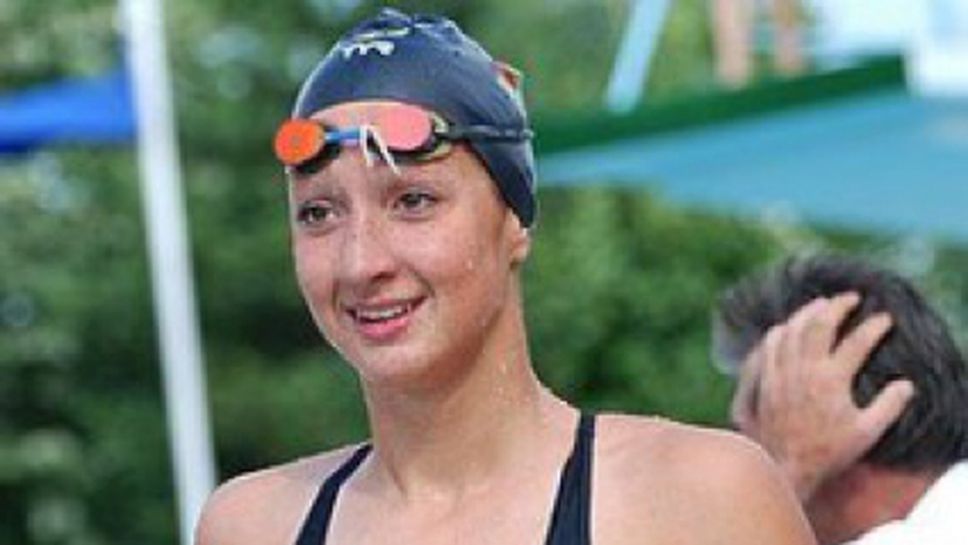 Нина Рангелова отпадна в сериите на 200 метра свободен стил