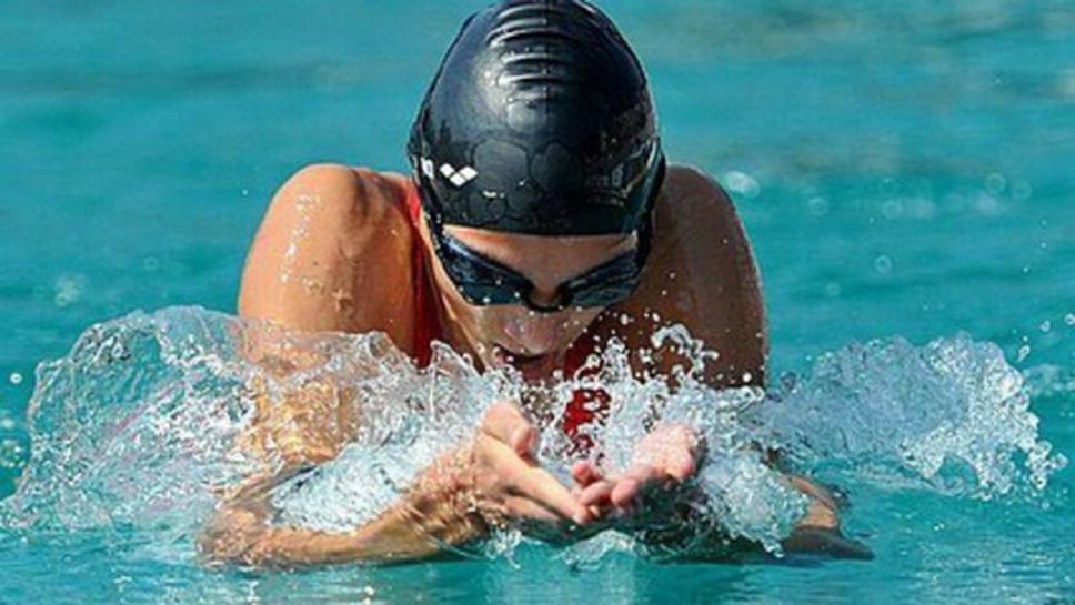 Вангелина Драганова остана 47-а в сериите на 50 метра бруст на СП