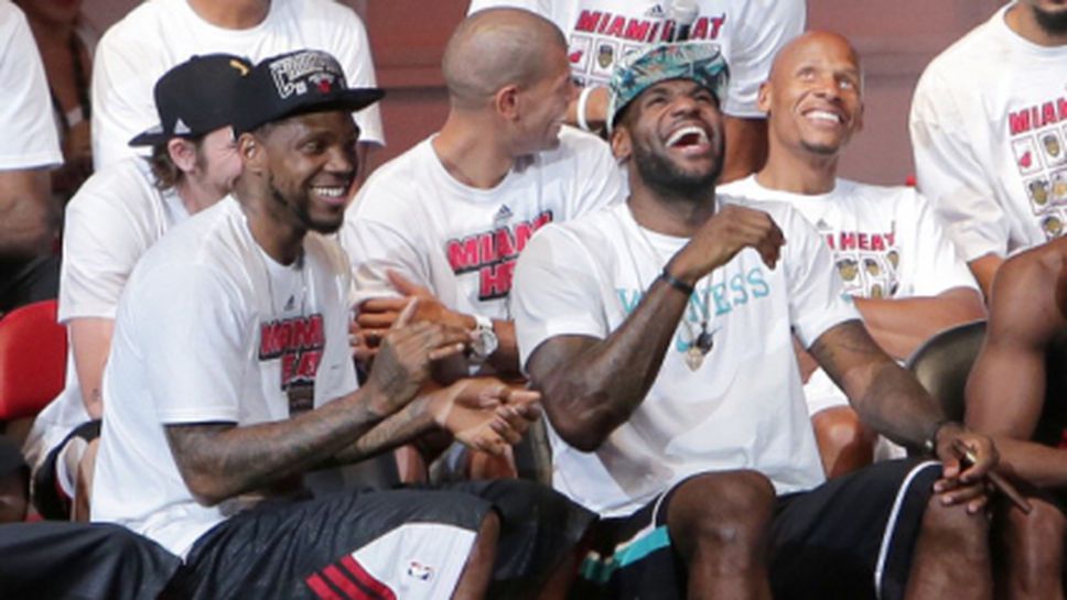 Маями открива сезона срещу Чикаго