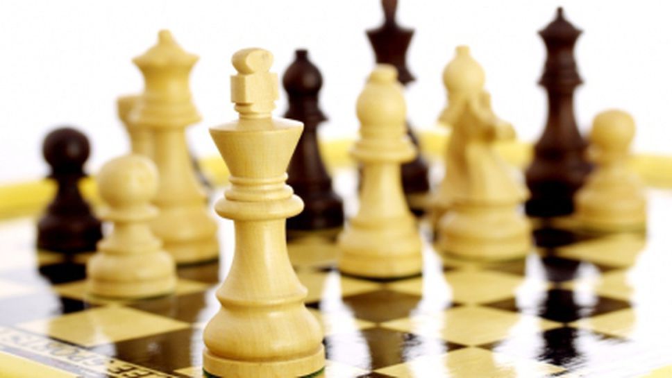 Васил Спасов спечели първия открит турнир по ускорен шахмат "Златни пясъци"