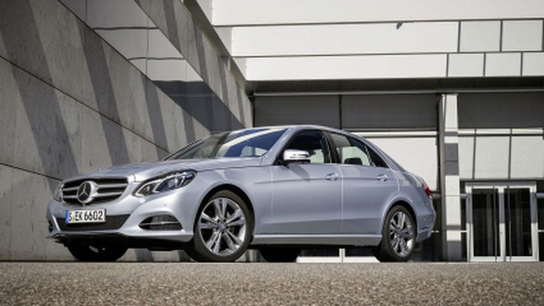 Mercedes пусна E-Class на метан