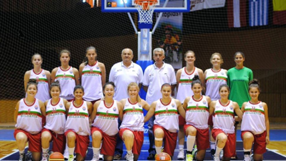 12 баскетболистки попаднаха в тима на България за Евро 2013 за девойки до 18 години
