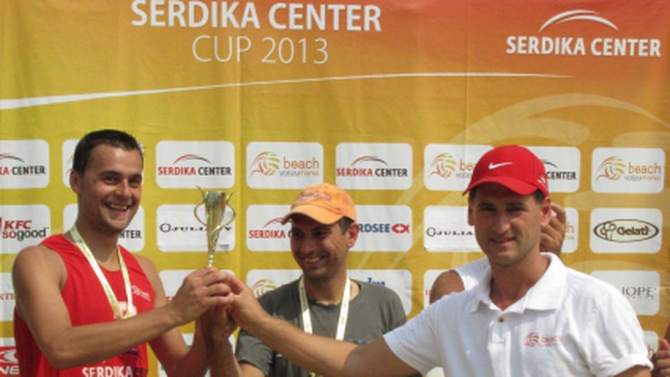 Опитът победи младостта в 6-ия турнир от Beach Volley Mania 2013