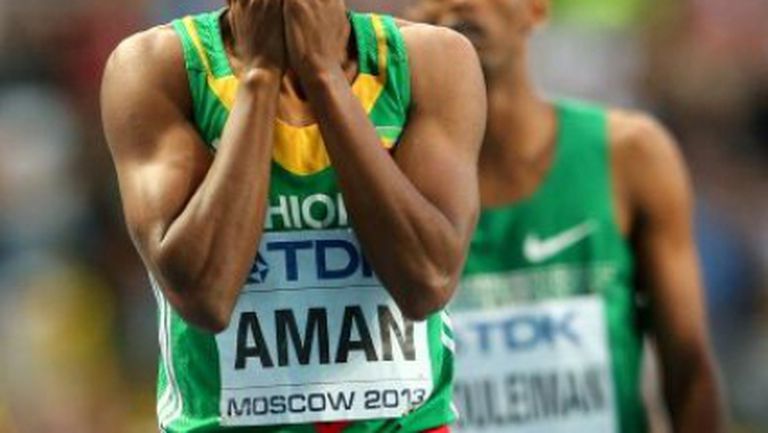 Аман дублира световната си титла на 800 м и на открито