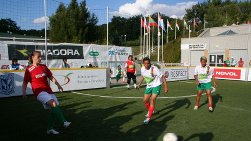 Българките играят с Мексико или Чили в ¼-финалите на Мондиал 2013