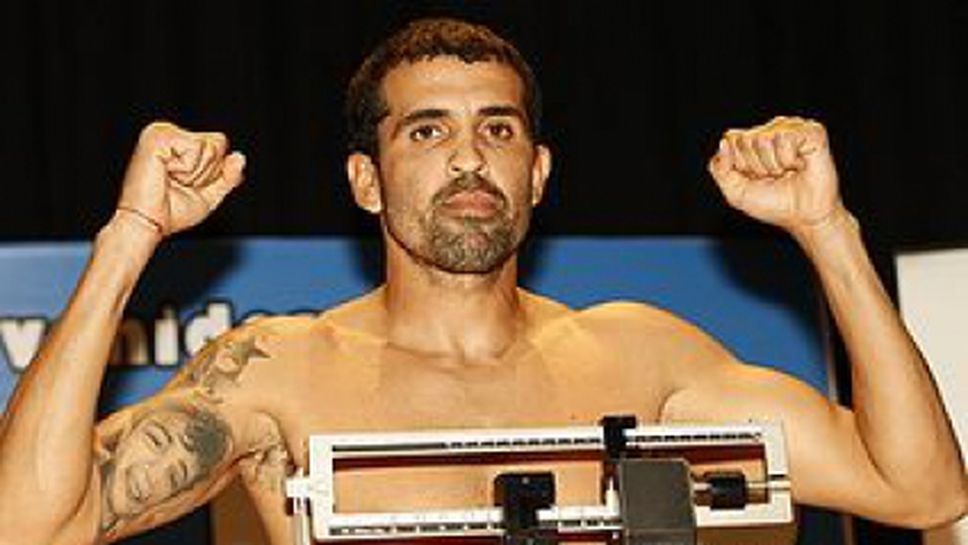 Проблеми със сърцето за Мани Сиака