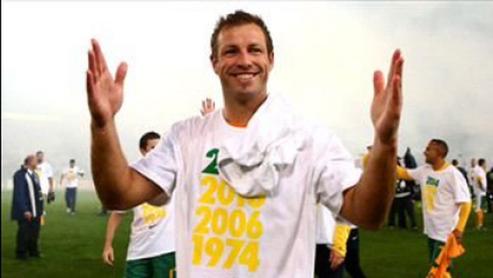 Бивш играч на Евертън и Блекбърн подписа с японци