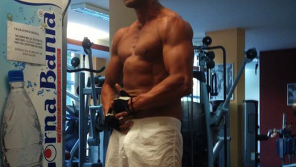 Културистът Десо замесен с хора от италианския ъндърграунд