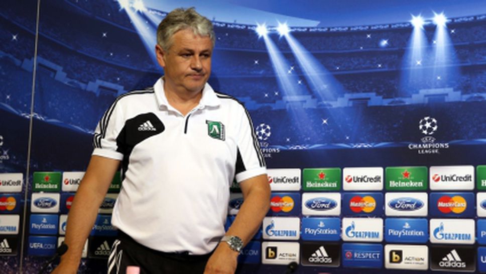 Треньорът на Лудогорец призова България за подкрепа и заяви какъв резултат ще търси срещу Базел (видео)