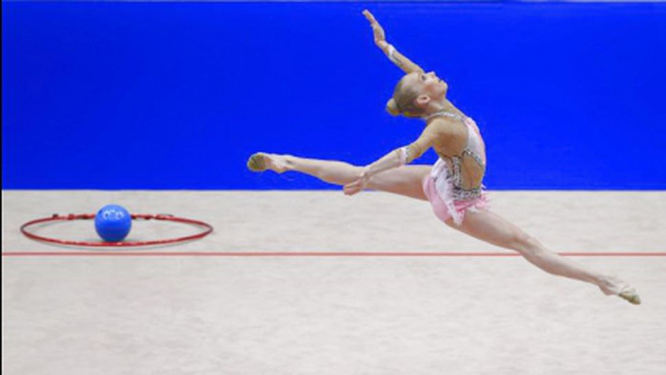 Ясна руската двойка за световното по художествена гимнастика