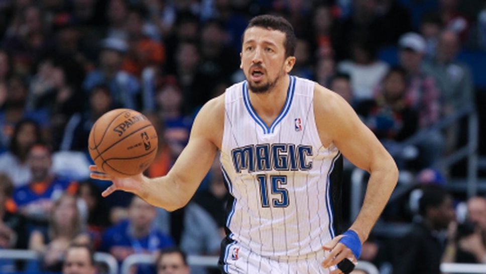 Фенербахче примамва Тюркоглу обратно в Европа