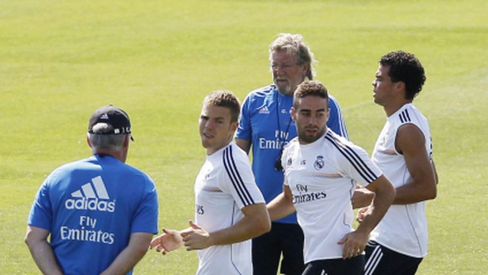 (АРХИВ) Ияраменди в групата на Реал Мадрид
