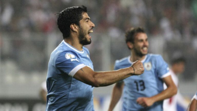Суарес донесе важна победа на Уругвай