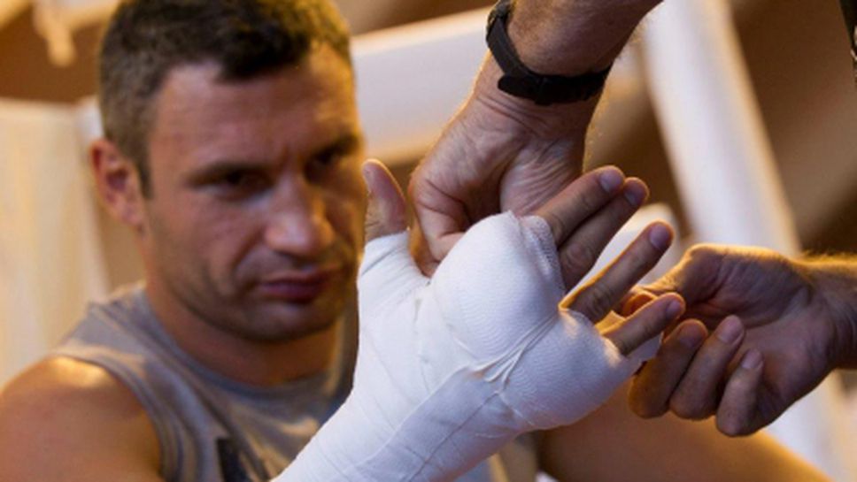 Определят противника на Виталий Кличко с гласуване