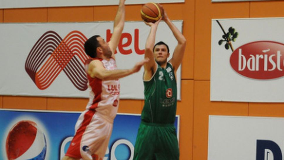 Урош Петрович продължава кариерата си в Гърция