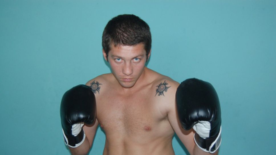 Синът на Крис Юбенк нокаутира Рибата