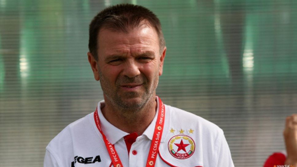 Стойчо Младенов обеща, че ще оттегли иска срещу ЦСКА