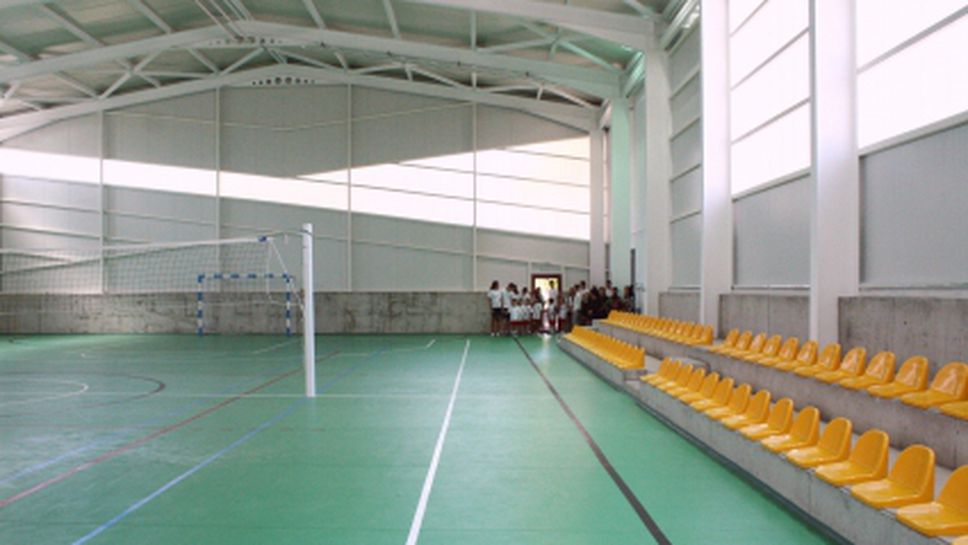 Многофункционална спортна зала за 1 млн. лева е изградена в шуменско училище
