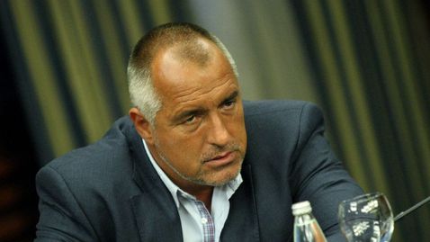  Борисов към кмета на Пловдив: Правете всичко, стадионът би трябвало да стане! 