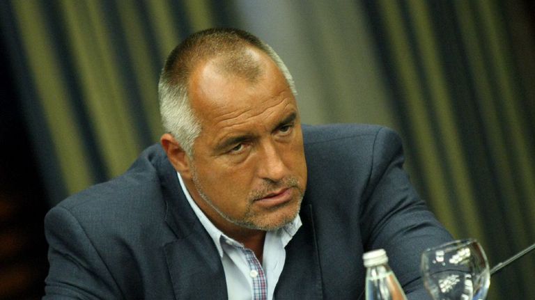 Борисов към кмета на Пловдив: Правете всичко, стадионът трябва да стане!