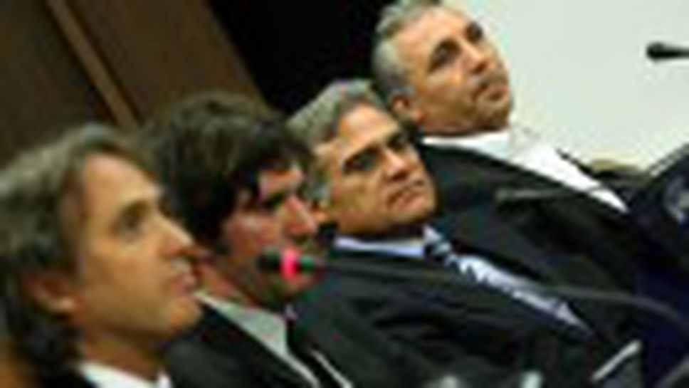 Архитекти доведени от Стоичков показаха проекти за 3 нови стадиона