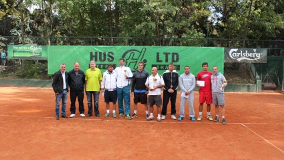 Про-ам турнирът „Хъс” дари 8000 лева за участниците в Nike Junior Tour