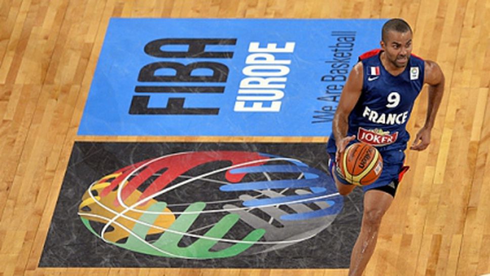 Паркър задмина Новицки при реализаторите, само Галис е пред него