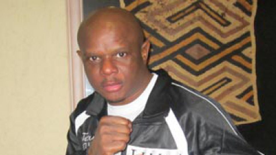 Хари Саймън продължава без загуба