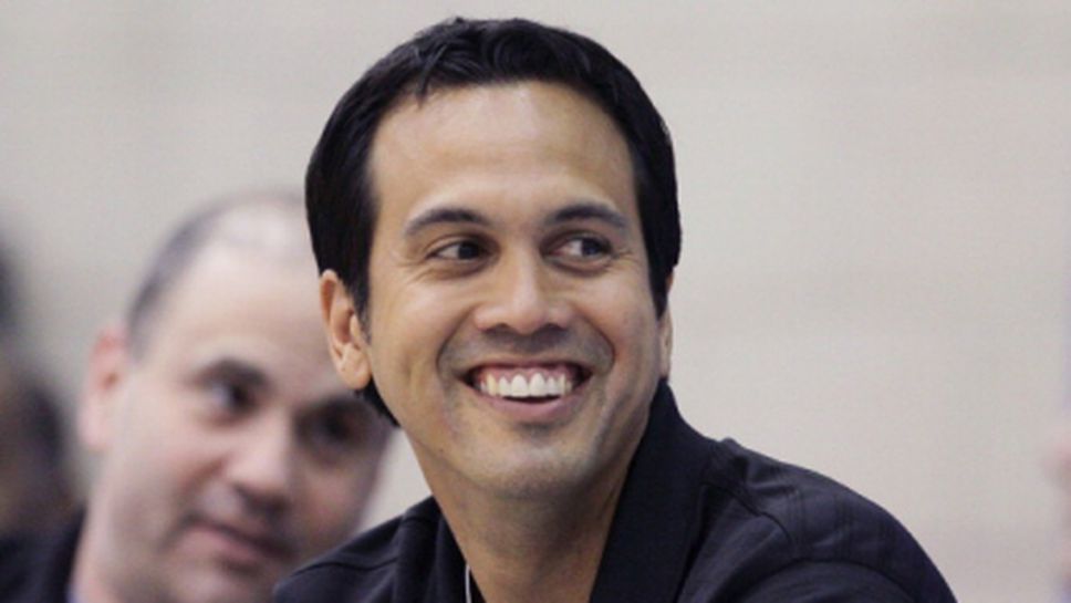 Треньорът на Маями продължи договора си с "Горещите"