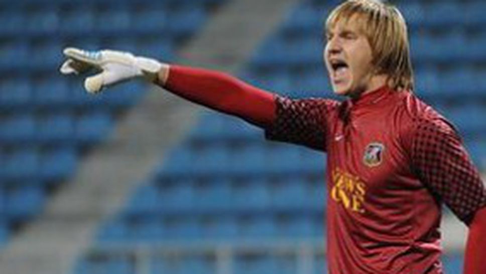 Скандален вратар дебютира за Украйна срещу България, Заваров пренебрегна звезда на Шахтьор