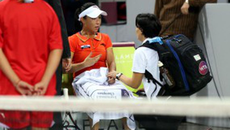 Чжън се отказа след 36 минути игра в мач без значение