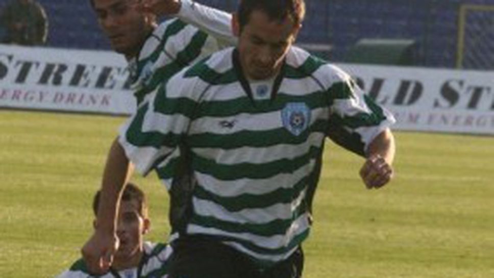 Любо Пенев извика двама играчи от закъсалия Черно море в националния отбор