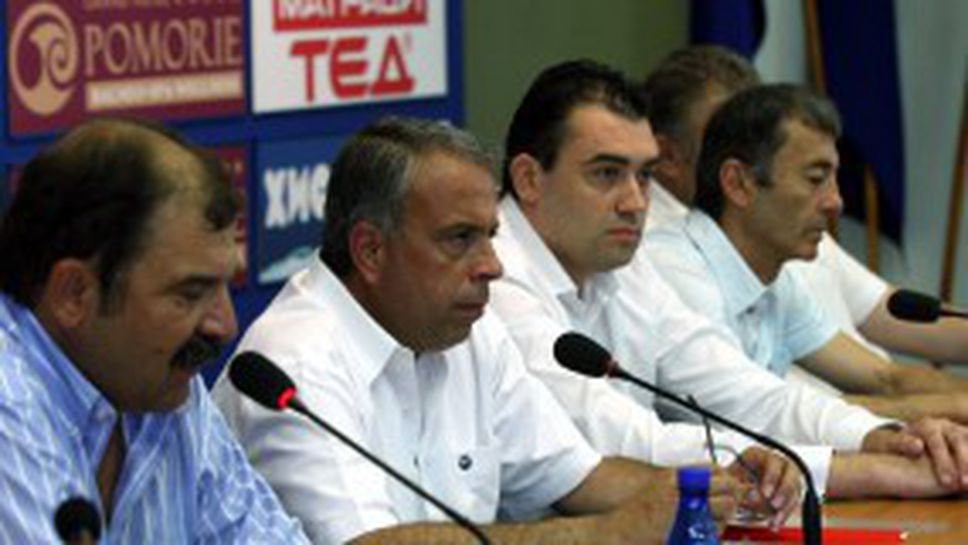 Емил Димитров с три съвета към Майкъла