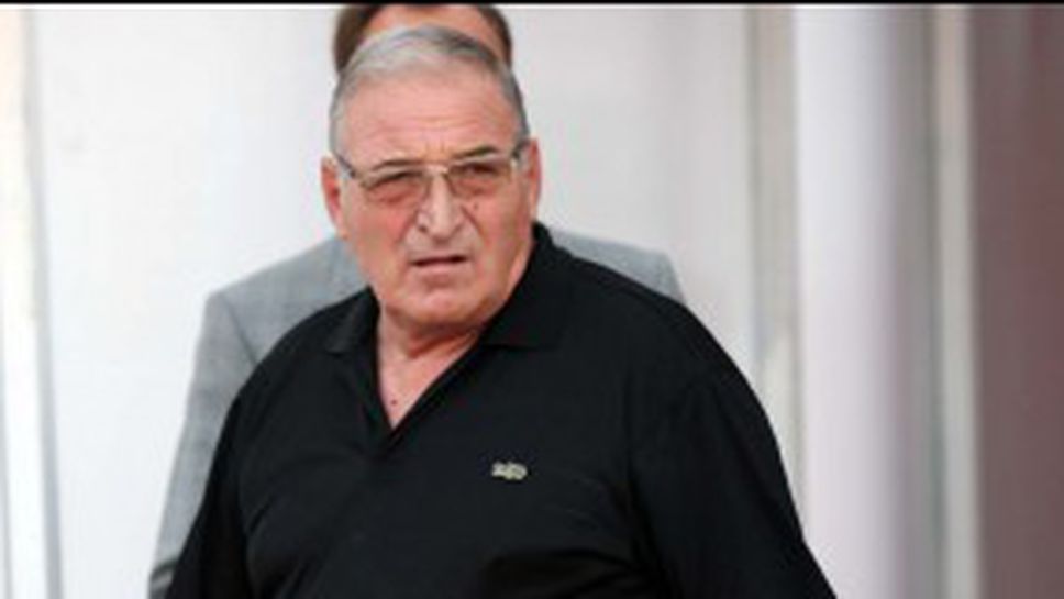 Пената недоволен: Отпуснати, отпуснати…