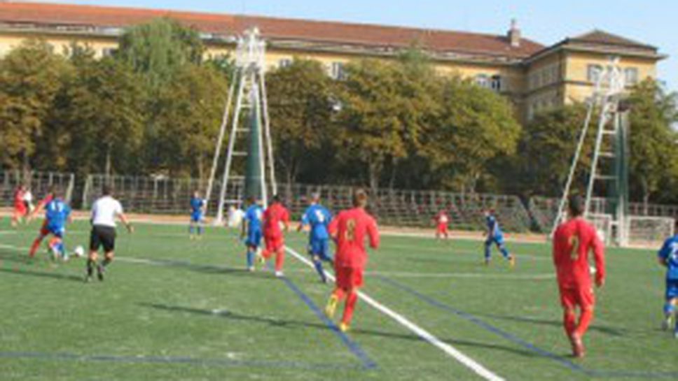 Футболисти и родители си спретнаха масов бой на ЦСКА - Септември