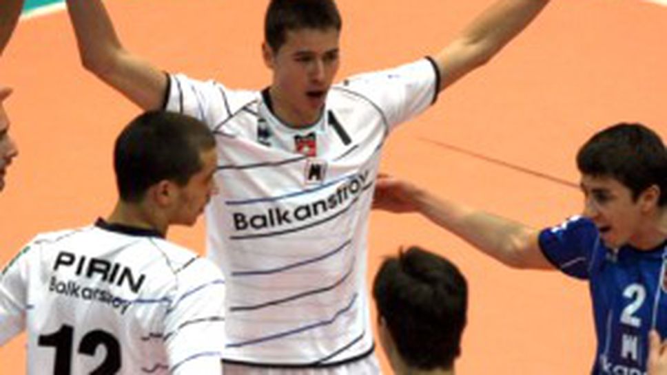 Розалин Пенчев: Играя в такива мачове и в такава атмосфера за първи път