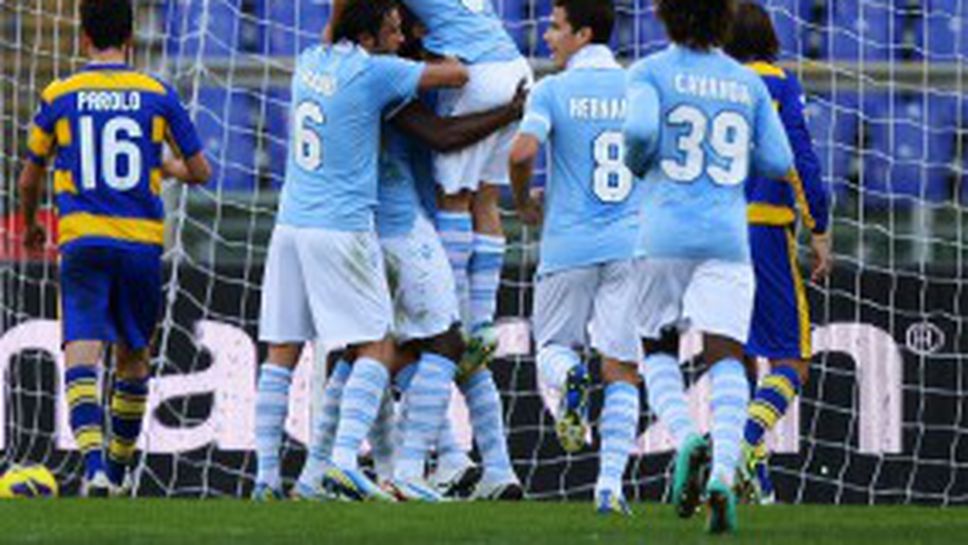 Измъчен успех за Лацио в мач с две лица (видео)