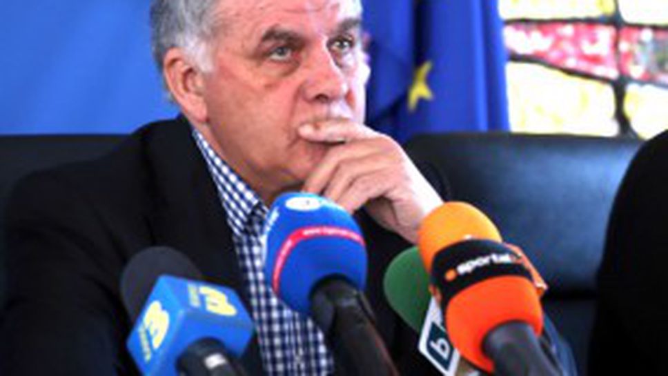 Данчо Лазаров: Шансовете на България за финалите на Световната лига намаляват (ВИДЕО)