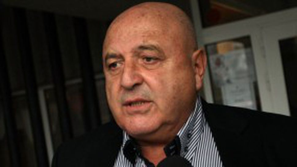 Венци Стефанов: Всички спорни положения бяха свирени за Левски