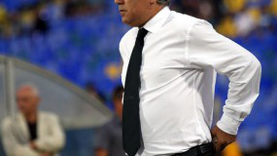 Стоичков: Спокойно, ще бутнем Боби Михайлов (видео)