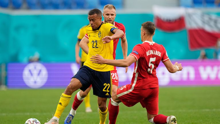 Национал на Швеция загърби Серия “А” заради висока заплата в Саудитска Арабия