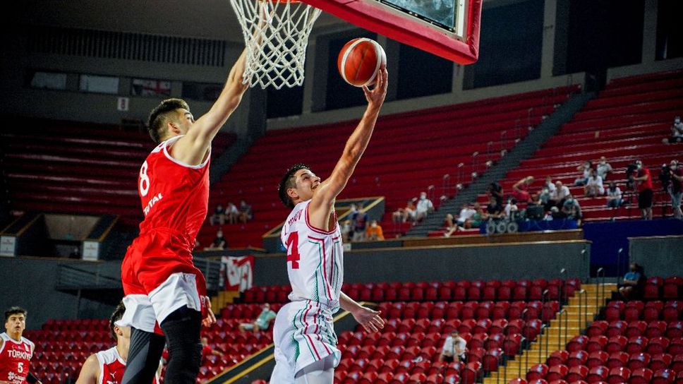 Младежите пак бият в Крайова