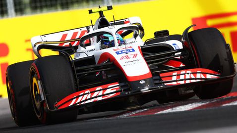  Екълстоун: Шумахер има потребност от поддръжка, а не от рецензии 