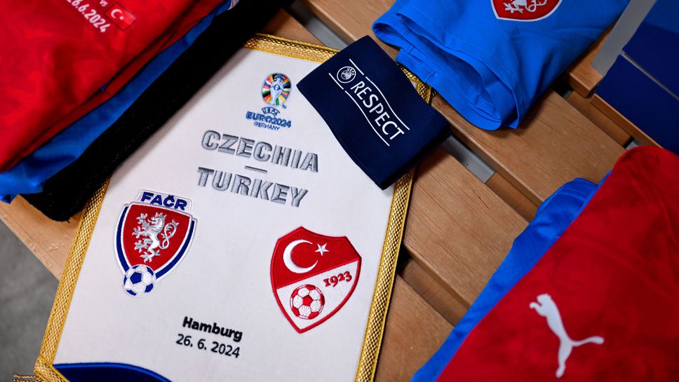 Съставите на Чехия и Турция