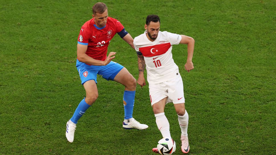 Чехия 0:0 Турция, червен картон за Барак