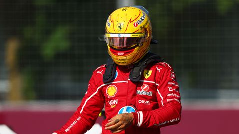 Минарди: Хамилтън се оплаква за неща, които са му обещани, но не се случват